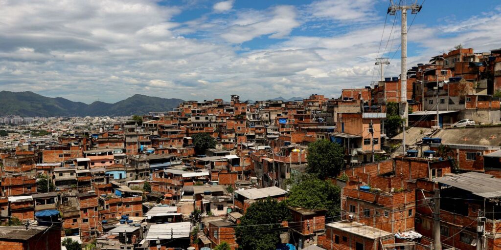estudo:-em-17-anos,-area-com-influencia-de-grupos-armados-cresceu-130%
