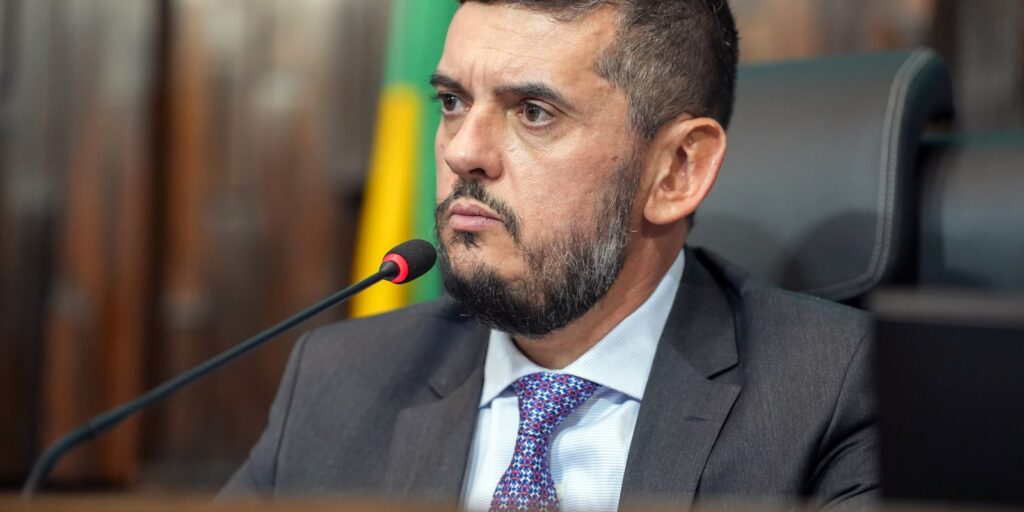 alerj-decide-revogar-a-prisao-preventiva-do-deputado-rodrigo-bacellar