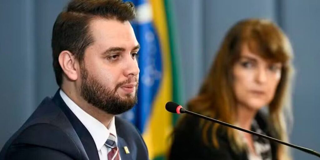 stf-mantem-prisao-de-filipe-martins-apos-audiencia-de-custodia